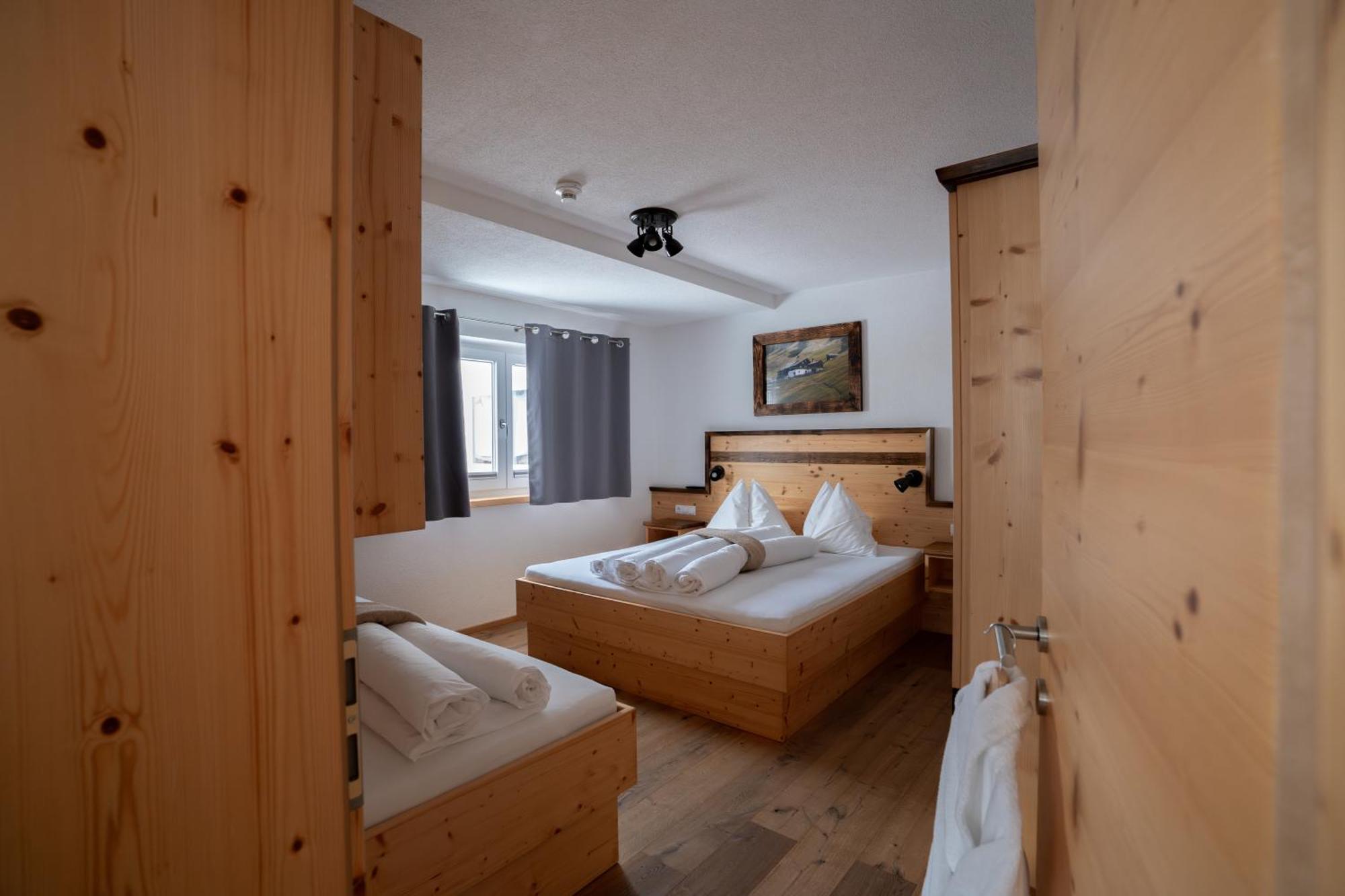 נאודרס Palazi Apartments & Spa מראה חיצוני תמונה