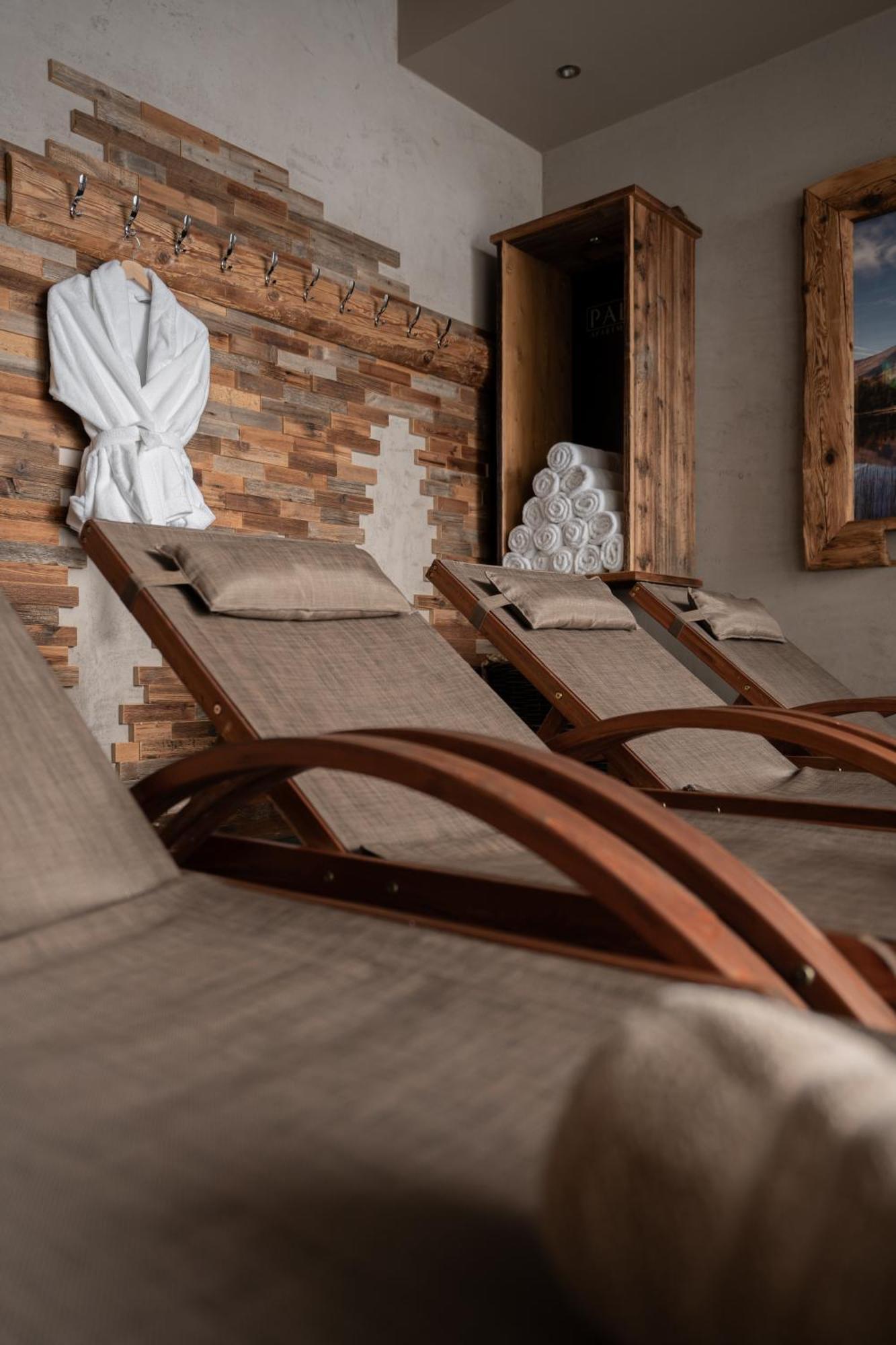 נאודרס Palazi Apartments & Spa מראה חיצוני תמונה